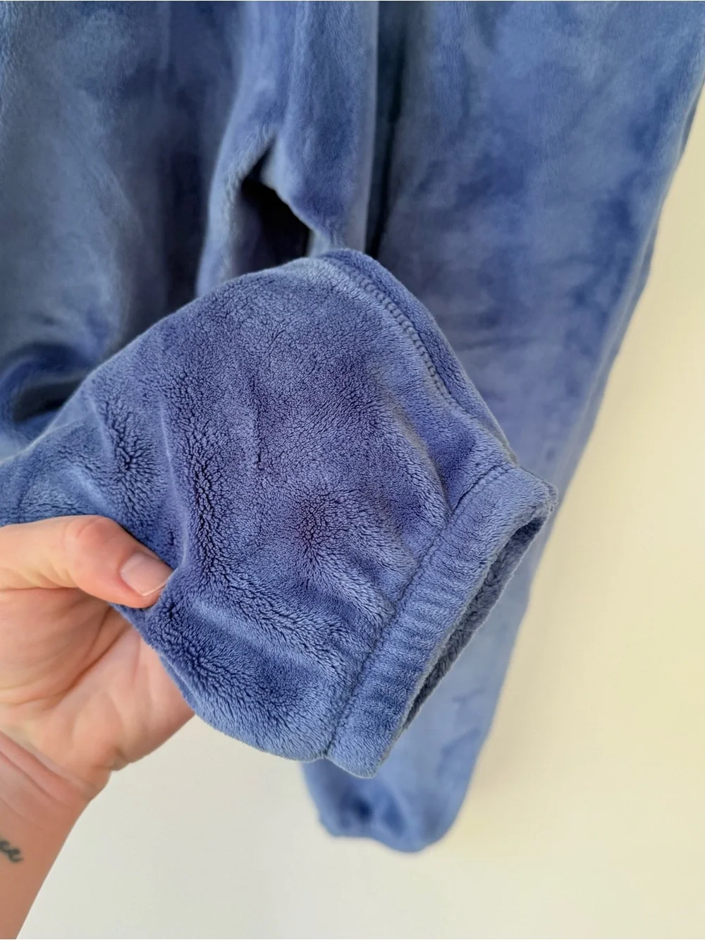 Athleta Girl Feelin' Good Plush Blue Joggers size medium 8/10